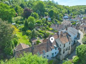 Photo 5- click for photo gallery